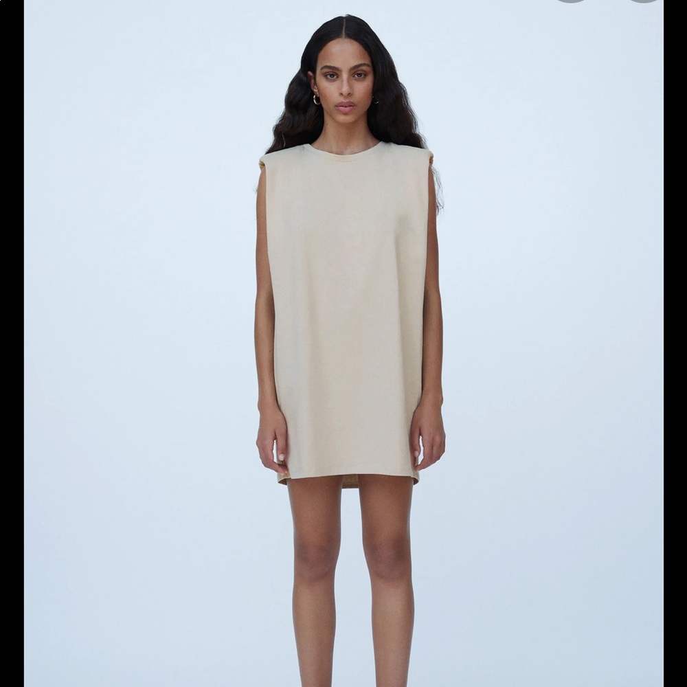 Vestido zara de hombreras